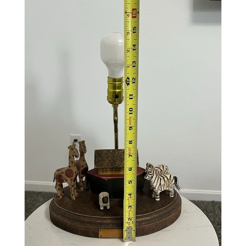 Hand Carved Wood Folk Art Vintage Lamp Noah's Arc Animals Boat Nursery Bible‎